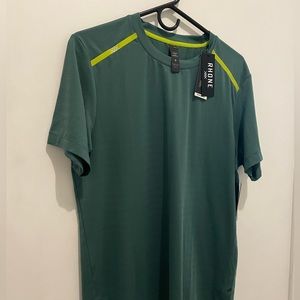 NWT Rhone X Barry’s Mallard Swift Shirt Size M